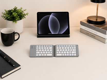 Folding Bluetooth Keyboard / Grey